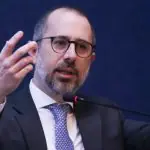 Escritório de advocacia de Vinícius Marques de Carvalho, ministro da Controladoria-Geral da União, presta serviço à Odebrecht