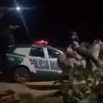 O nome do homem que tentou laçar o policial não foi divulgado | Foto: Reprodução/Youtube