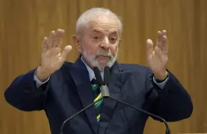Coletiva Lula e Macron