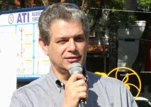 Silvio Barros