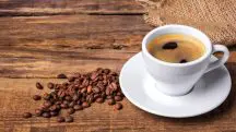 Até hoje, o país é maior produtor e exportador de café. | Foto: Reprodução/Freepik
