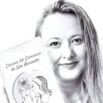 A escritora Saíle Bárbara Barreto, com a controversa obra nas mãos | Foto: Reprodução/Instagram