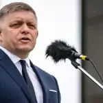 primeiro-ministro Eslováquia Robert Fico