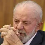 Lula decidiu que terá reuniões semanais com ministros e líderes do governo todas as segundas-feiras