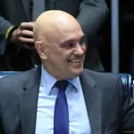 Alexandre de Moraes também é acusado de praticar maus-tratos, tortura e prevaricação contra Cleriston Pereira da Cunha, conhecido como ‘Clezão’