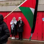 Cidadãos pró-Palestina participam de uma manifestação 'Todos nas ruas por uma Palestina livre', no Fórum em Copenhague, Dinamarca - 5/5/2024 | Foto: Ritzau Scanpix/Olafur Steinar/Rye Gestsson/Reuters