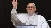 Papa Francisco lidera a oração Regina Caeli de sua janela no Vaticano - 5/5/2024 | Foto: Vaticano/Reuters