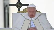 Papa Francisco nega que homossexuais possam ser seminaristas