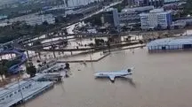 As operações no aeroporto de Porto Alegre estão suspensas desde o início do mês
