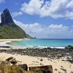 A Praia da Conceição, em Fernando de Noronha, é uma das mais citadas | Foto: Leandro Gonçalves/Wikimedia Commons