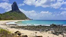 A Praia da Conceição, em Fernando de Noronha, é uma das mais citadas | Foto: Leandro Gonçalves/Wikimedia Commons