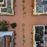 Uma imagem de drone mostra um centro da cidade inundado, depois que pessoas foram evacuadas em Porto Alegre, no Rio Grande do Sul - 4/5/2024 | Foto: Renan Mattos/Reuters
