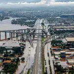 Imagem aérea das inundações do Rio Grande do Sul, feitas durante sobrevoo de Lula, em 5 de maio