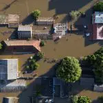 Casas inundadas, no bairro Mathias Velho, em Canoas, no Rio Grande do Sul - 9/5/2024 | Foto: Diego Vara/Reuters
