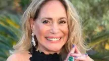 A atriz Susana Vieira esclareceu que um transplante de medula óssea não seria benéfico para o tratamento de sua leucemia