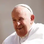 Papa Francisco participa da audiência geral semanal, na Praça São Pedro, no Vaticano - 22/5/2024 | Foto: Guglielmo Mangiapane/Reuters