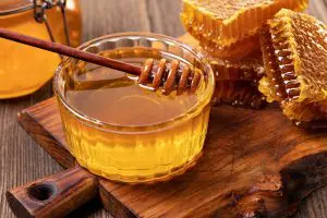 Imagem de divulgação da Apex mostra potes e produtos de mel