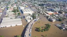 imagem aérea mostra enchente que atingiu porto alegre no rio grande do sul