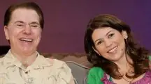 Foto de Silvio Santos e Daniela Beyruti, CEO do SBT