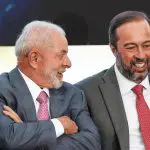 O presidente Lula e o ministro de Minas e Energia, Alexandre Silveira | Foto Valter Campanato/Agência Brasil