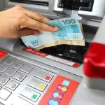A medida vai abranger depósitos e saques. Depois, as demais operações financeiras serão incluídas nestas mudanças | Foto: Reprodução/Redes sociais