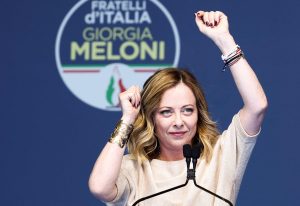 Giorgia Meloni, primeira-ministra italiana e líder dos Fratelli D'Italia (Irmãos da Itália) | Foto: Reuters/Guglielmo Mangiapane