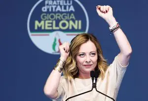 Giorgia Meloni, primeira-ministra italiana e líder dos Fratelli D'Italia (Irmãos da Itália) | Foto: Reuters/Guglielmo Mangiapane