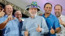 Presidente Lula usa chapéu com as cores do Brasil, em evento em São Luís, no Maranhão