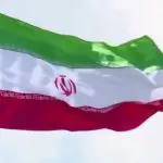 Bandeira do Irã, teocracia islâmica que proíbe o consumo de álcool | Foto: Reprodução/Twitter/X