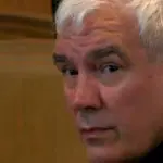 Novos testes de DNA de 1999 nas roupas íntimas de Linda confirmaram que não correspondiam às impressões de Cook | Foto: Reprodução/cbs19tv