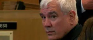 Novos testes de DNA de 1999 nas roupas íntimas de Linda confirmaram que não correspondiam às impressões de Cook | Foto: Reprodução/cbs19tv
