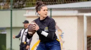 Brasileira Ester Alencar NFL