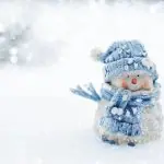 Boneco de neve durante geada representa frio de La Niña