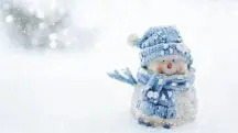 Boneco de neve durante geada representa frio de La Niña