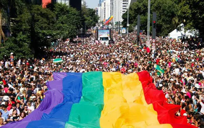 parada gay sp 2024