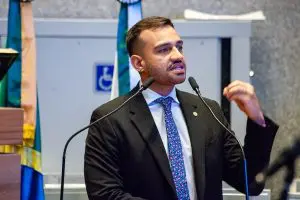 O deputado distrital Fábio Felix disse que a condenação não tem relação com o mandato | Foto: Reprodução/Câmara Legislativa do DF