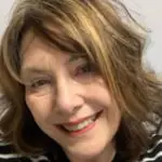 Louise Fawcett infecção tornozelo