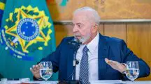 Lula criticou a necessidade de cortes nos gastos públicos e afirmou que o tema das contas públicas é mais enfatizado no Brasil do que em ‘qualquer outro país do mundo’