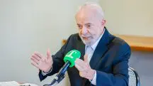 Lula durante entrevista na rádio FM O Tempo