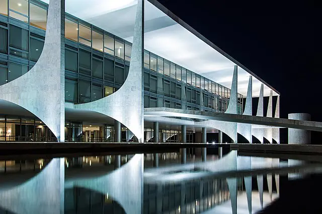 A segurança do presidente Lula foi reforçada no Palácio do Alvorada