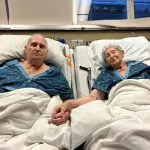 A equipe médica uniu as camas do casal de idosos para que ficassem juntos em seus últimos dias | Foto: Reprodução/Instagram/@vanderbilthealth