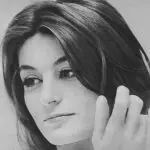 Anouk Aimée filme Um Homem, Uma Mulher