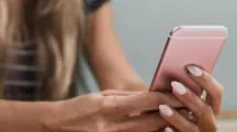 O WhatsApp está disponível em mais de 60 idiomas e mais de 100 bilhões de mensagens são enviadas diariamente