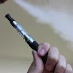 Vape é cigarro eletrônico