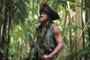 Tamayo Perry era uma figura conhecida tanto pelos seus trabalhos no cinema quanto por sua dedicação ao surfe e ao salvamento | Foto: Divulgação/Disney