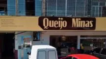 Fachada do minimercado que foi o grande vencedor do leilão do arroz