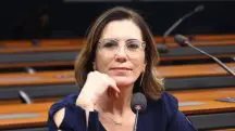 A deputada federal Rosana Valle, que é a pré-candidata do Partido Liberal (PL) à Prefeitura de Santos, principal cidade da Baixada Santista