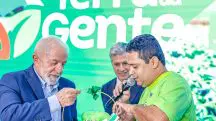 Presidente Lula em apresentação do Programa Terra da Gente para a Reforma Agrária, no Palácio do Planalto