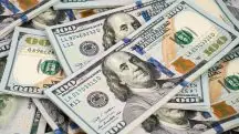 Durante o dia, a cotação do dólar chegou a R$ 5,79, o maior nível em mais de três anos | Foto: Jannoon028/Freepik