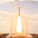 Foguete Ariane 6 durante missão inaugural